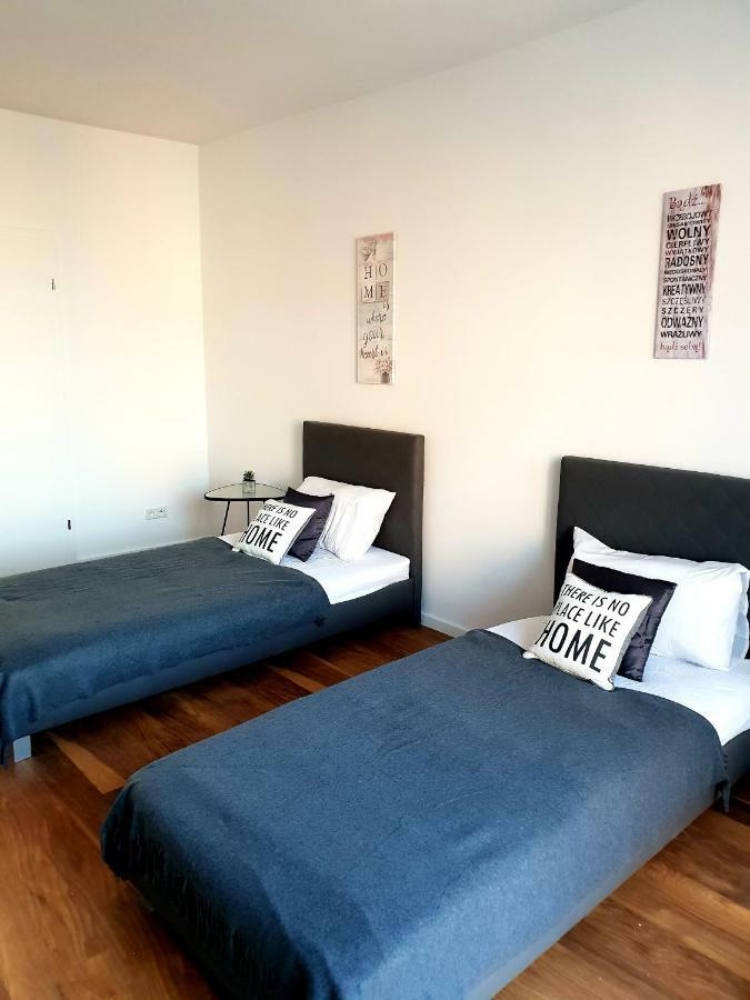 Apartament Altepost ジャリ エクステリア 写真